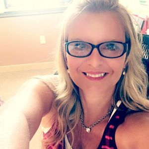 Meet your Posher, Leigh